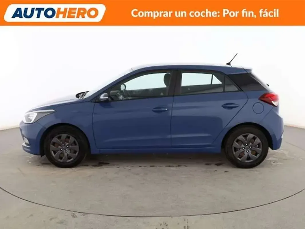 Käytetty Hyundai i20 84 HP (61 kW) 2017 Sininen Viistoperä