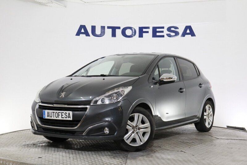 Gris Usado 2017 Peugeot 208 Style Utilitario | 7550 € (Buen precio) - Imagen 1/4