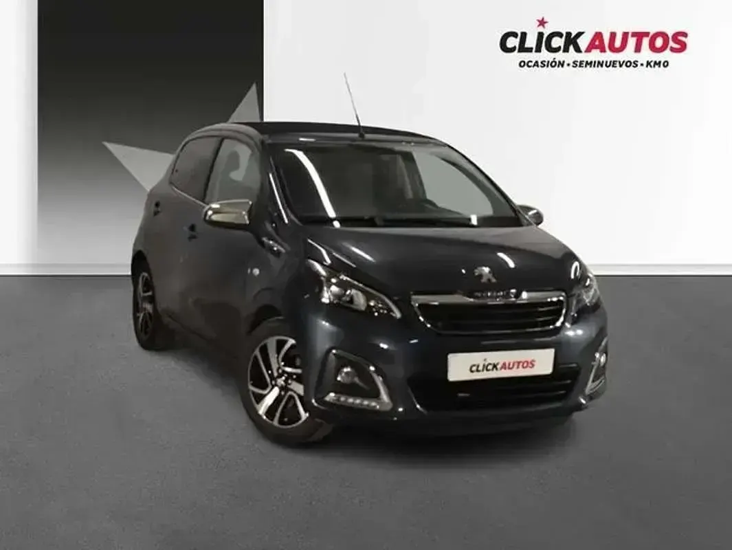 Usado Peugeot 108 Allure 72 CV (52 kW) 2021 Gris Utilitario