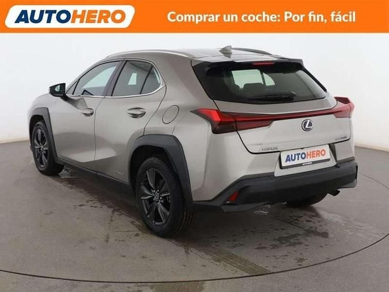 Usado Lexus UX 250h Business Edition 184 CV (135 kW) 2021 Gris SUV