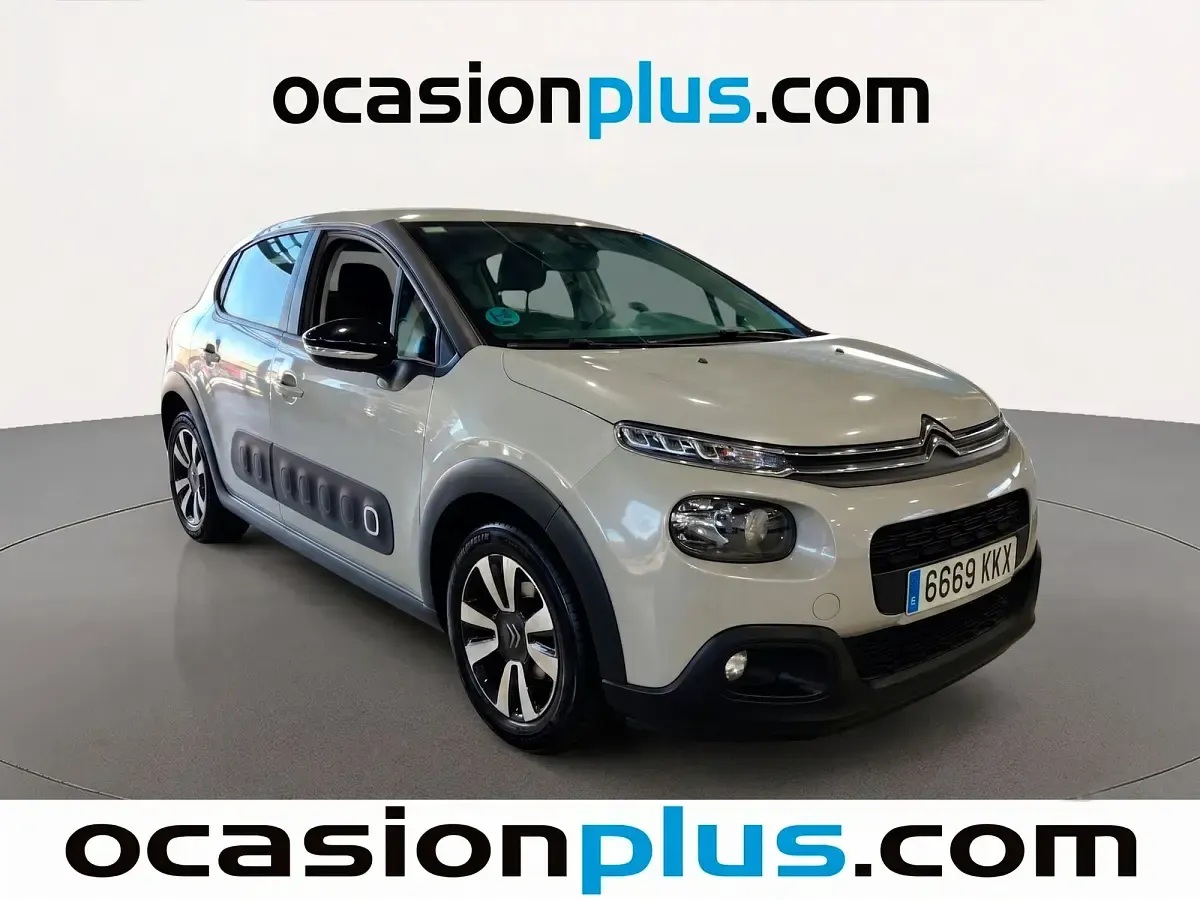 Usado Citroën C3 Feel 110 CV (80 kW) 2018 Beige Utilitario