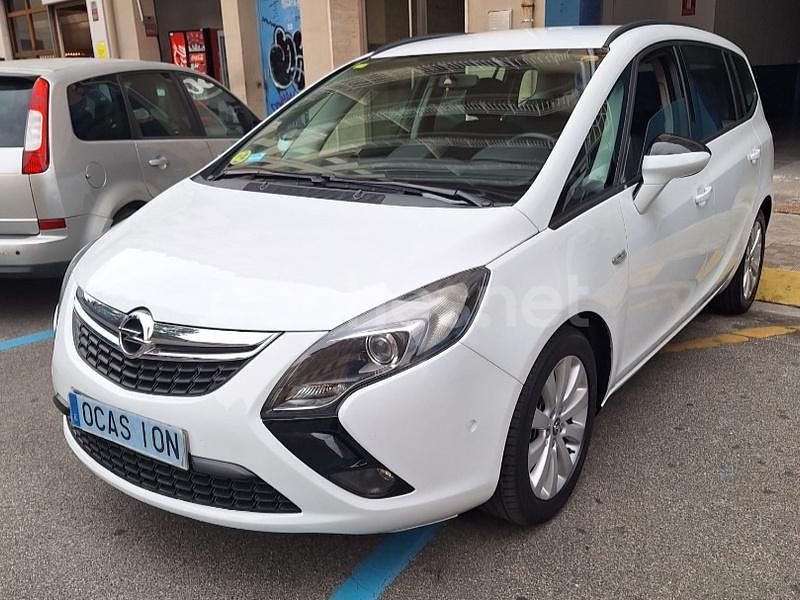 Usado Opel Zafira Tourer Excellence 130 CV (95 kW) 2013 Blanco Monovolumen