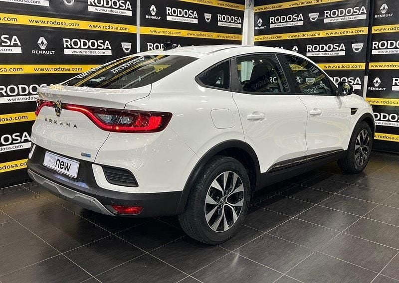 Usado Renault Arkana Intens 145 CV (106 kW) 2021 Blanco SUV