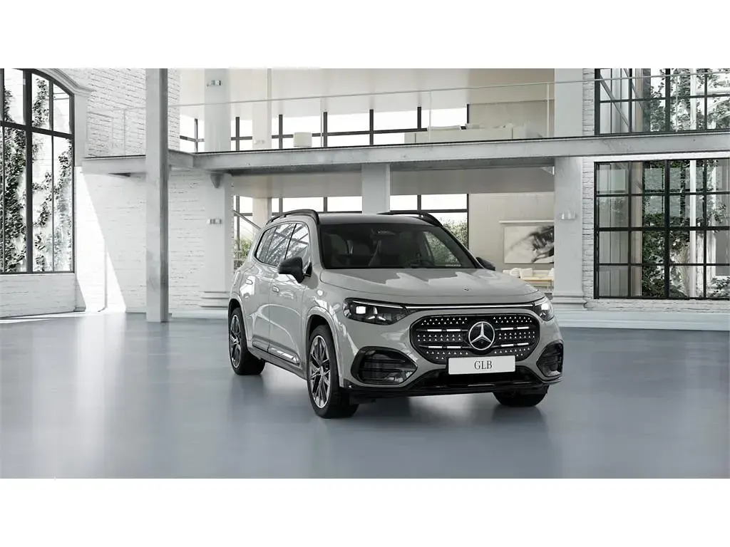 Usado Mercedes GLB250 200 kW (272 CV) 2026 Manufaktur gris alpino SUV