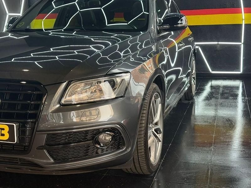 Usado Audi SQ5 Premium 313 CV (230 kW) 2015 Gris / plata SUV