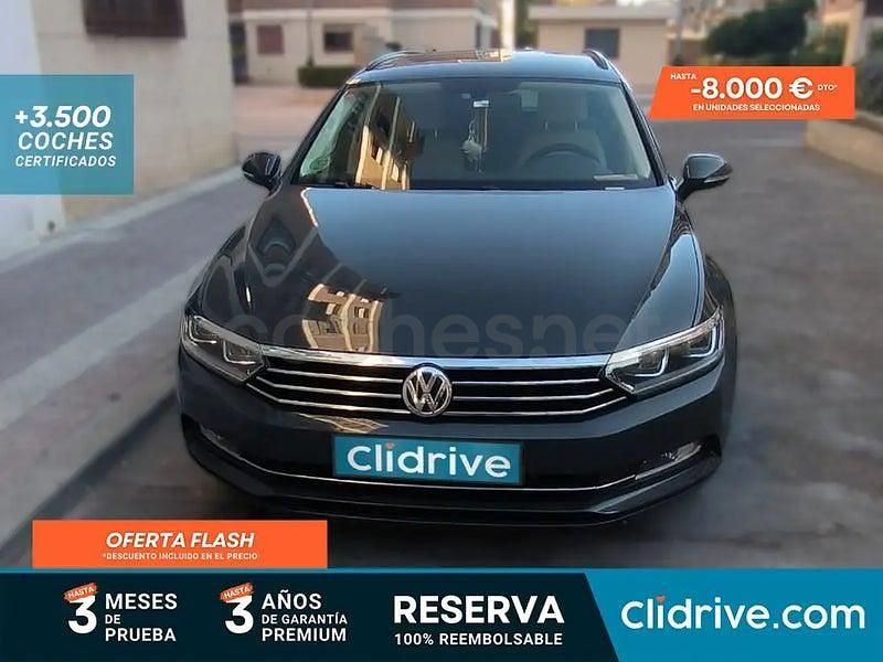 Usado VW Passat Advance 150 CV (110 kW) 2019 Gris / plata Familiar