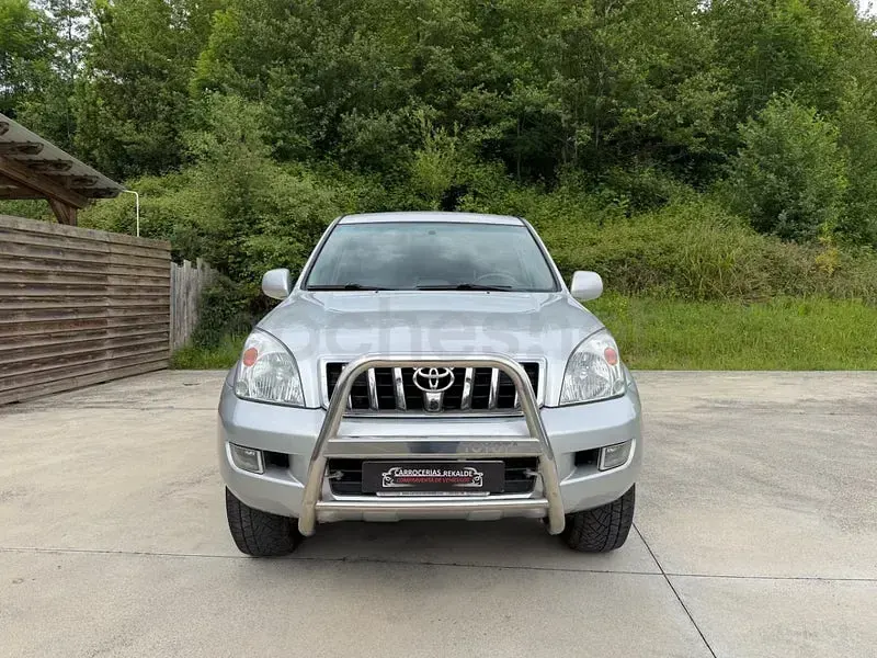 Usado Toyota Land Cruiser 163 CV (119 kW) 2004 Gris / plata SUV