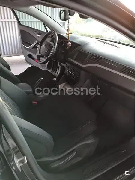 Usado Citroën C5 Seduction 140 CV (102 kW) 2011 Negro Familiar