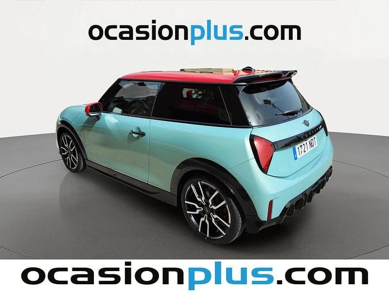 Usado Mini John Cooper Works 231 CV (169 kW) 2025 Verde Utilitario