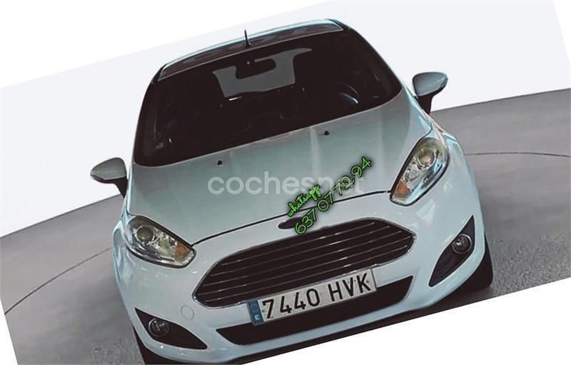 Blanco Usado 2014 Ford Fiesta Trend Berlina | 4300 € - Imagen 1/4