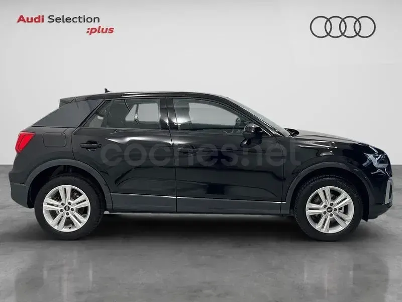 Usado Audi Q2 Advanced Plus 116 CV (85 kW) 2025 Negro SUV