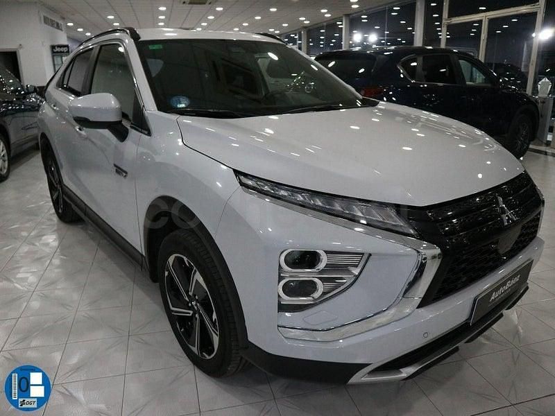 Usado Mitsubishi Eclipse Cross 163 CV (119 kW) 2022 Blanco SUV