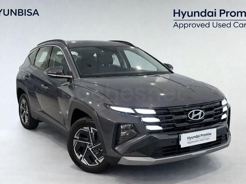 Usado Hyundai Tucson 160 CV (117 kW) 2025 Gris / plata SUV