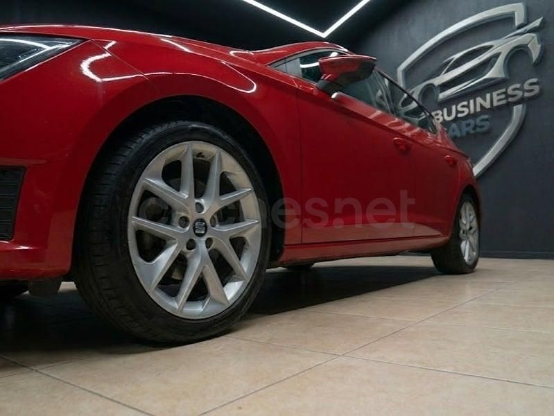 Usado Seat Leon FR 184 CV (135 kW) 2013 Rojo Berlina