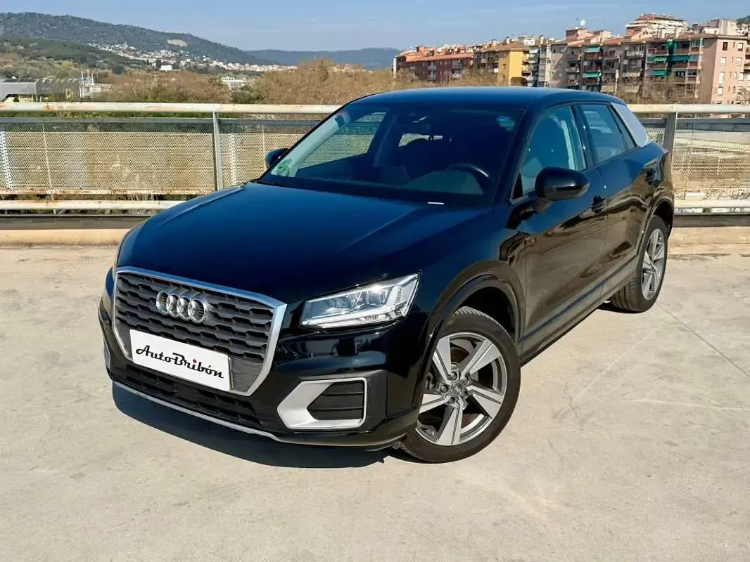 Usado Audi Q2 Design 150 CV (110 kW) 2017 Negro SUV