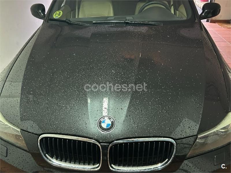 Negro Usado 2008 BMW 320 Familiar | 6500 € (Precio justo) - Imagen 1/4