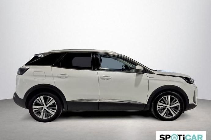 Usado Peugeot 3008 Allure 225 CV (165 kW) 2021 SUV