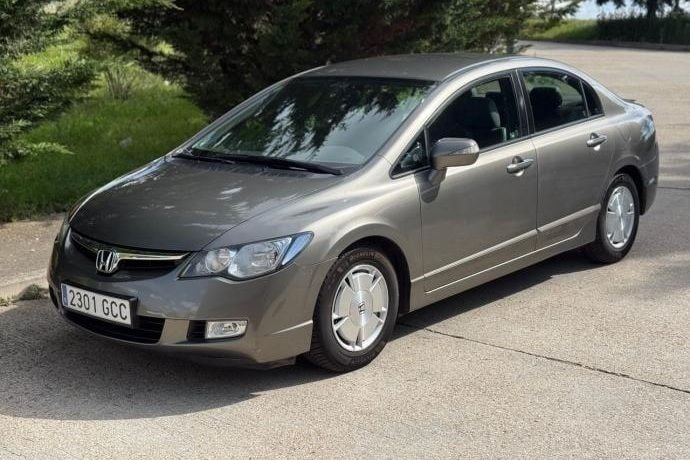 Usado 2008 Honda Civic Berlina | 7900 € (Precio justo) - Imagen 1/4
