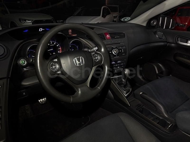 Usado Honda Civic Sport 142 CV (104 kW) 2013 Blanco Berlina