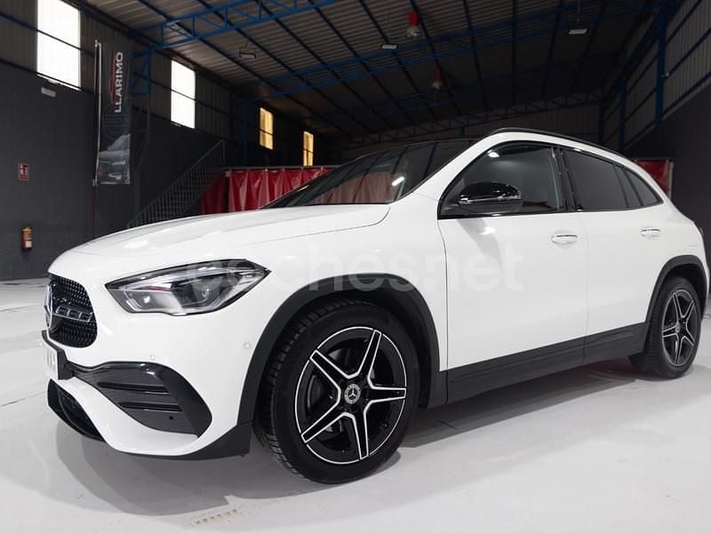 Usado Mercedes GLA200 150 CV (110 kW) 2021 Blanco SUV