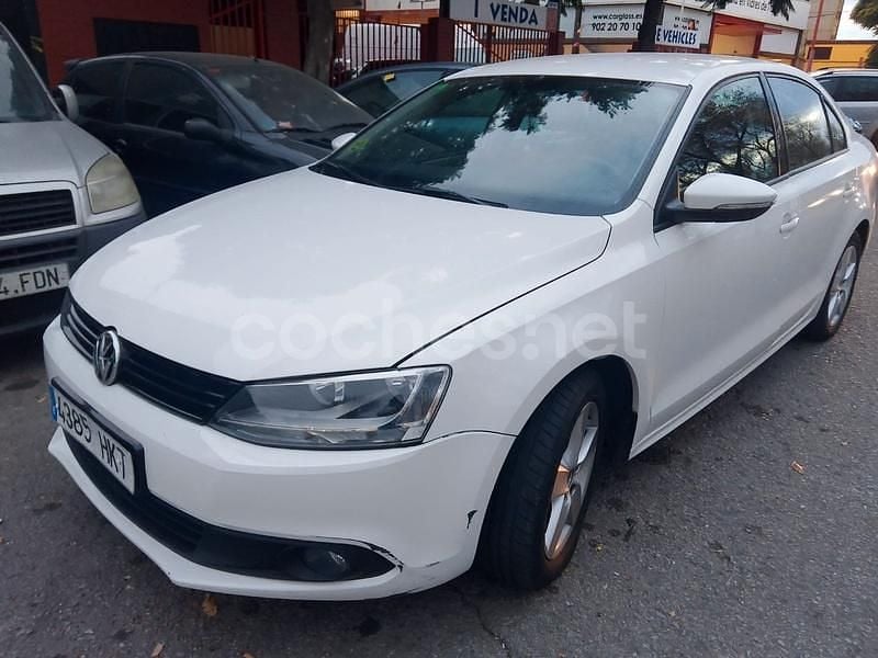 Usado VW Jetta Sport 105 CV (77 kW) 2011 Blanco Berlina