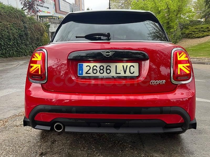 Usado Mini Cooper 136 CV (100 kW) 2022 Rojo Utilitario