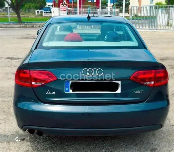 Usado Audi A4 160 CV (117 kW) 2008 Azul Berlina