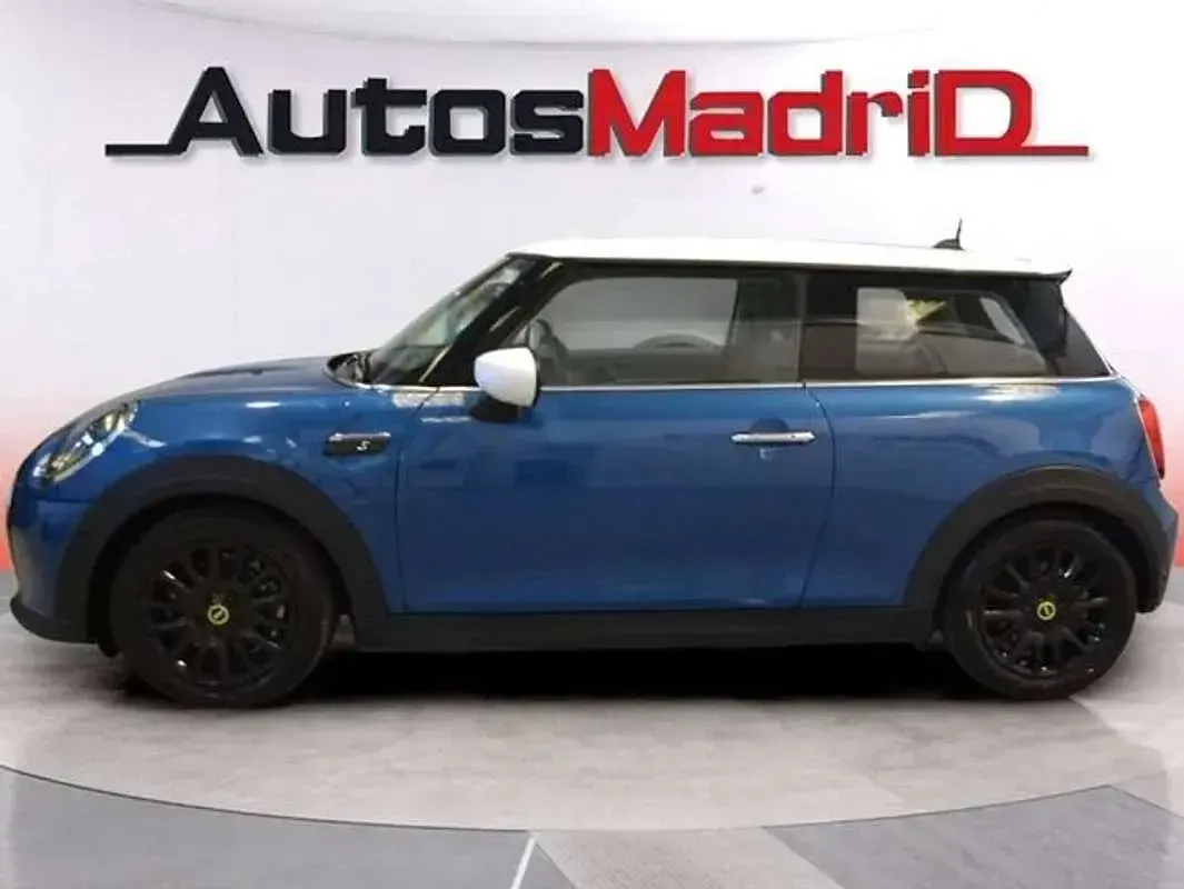 Usado Mini Cooper SE 135 kW (184 CV) 2023 Azul Utilitario