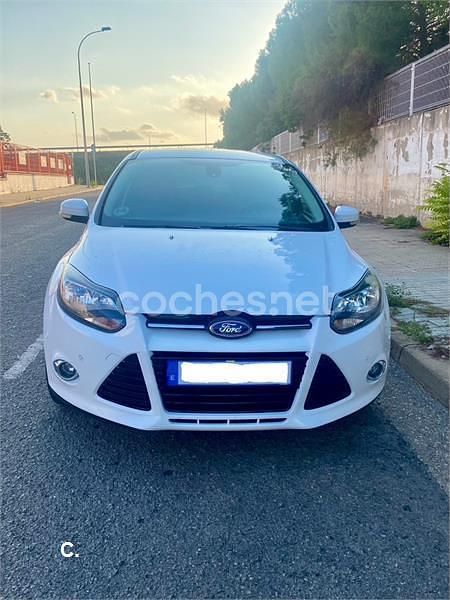 Usado Ford Focus Trend 115 CV (84 kW) 2012 Blanco Berlina