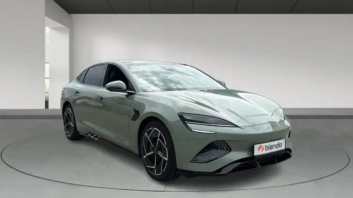Nuevo BYD Seal 389 kW (530 CV) 2025 Verde Berlina
