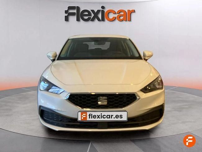 Usado Seat Leon Style 110 CV (80 kW) 2024 Blanco Berlina