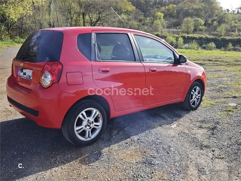 Usado Chevrolet Aveo LS 100 CV (73 kW) 2008 Rojo Berlina