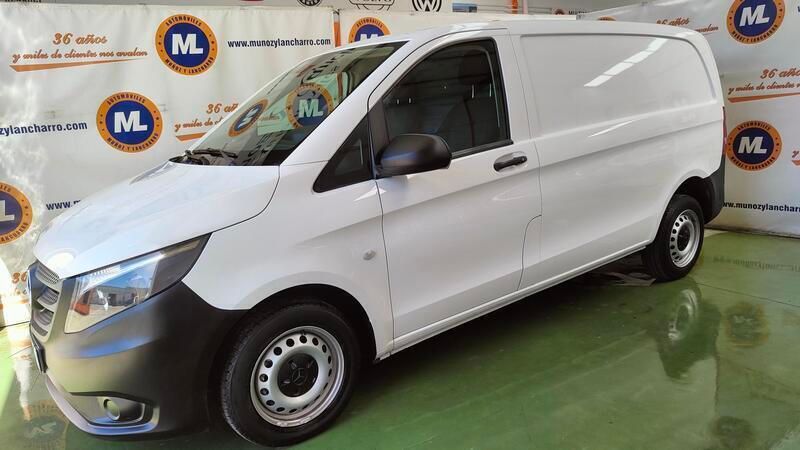 Usado Mercedes Vito 114 CV (83 kW) 2017 Blanco Van