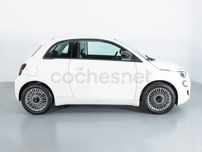 Nuevo Fiat 500 Icon 65 CV (47 kW) 2026 Blanco Berlina