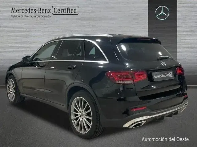 Usado Mercedes GLC220 194 CV (142 kW) 2021 Negro