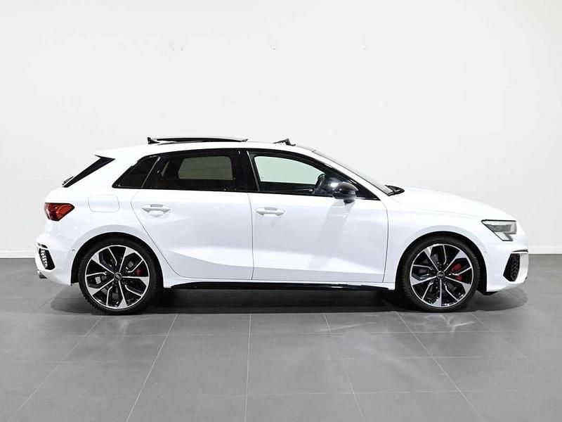 Usado Audi S3 Sportback Sport 310 CV (228 kW) 2023 Blanco Utilitario