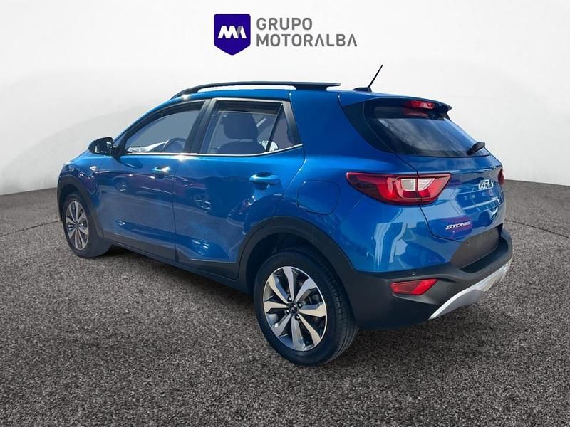 Usado Kia Stonic 84 CV (61 kW) 2022 Otro SUV