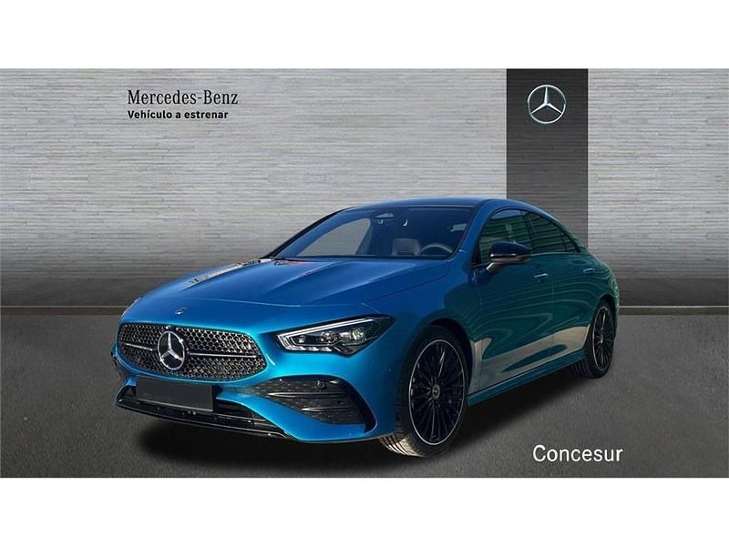 Gris Nuevo 2025 Mercedes CLA220 Berlina | 50.900 € - Imagen 1/4
