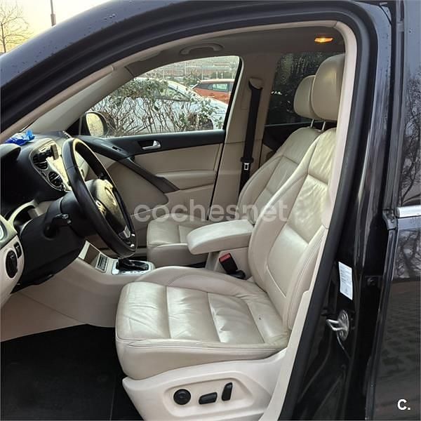 Usado VW Tiguan Sport 140 CV (102 kW) 2008 Negro SUV