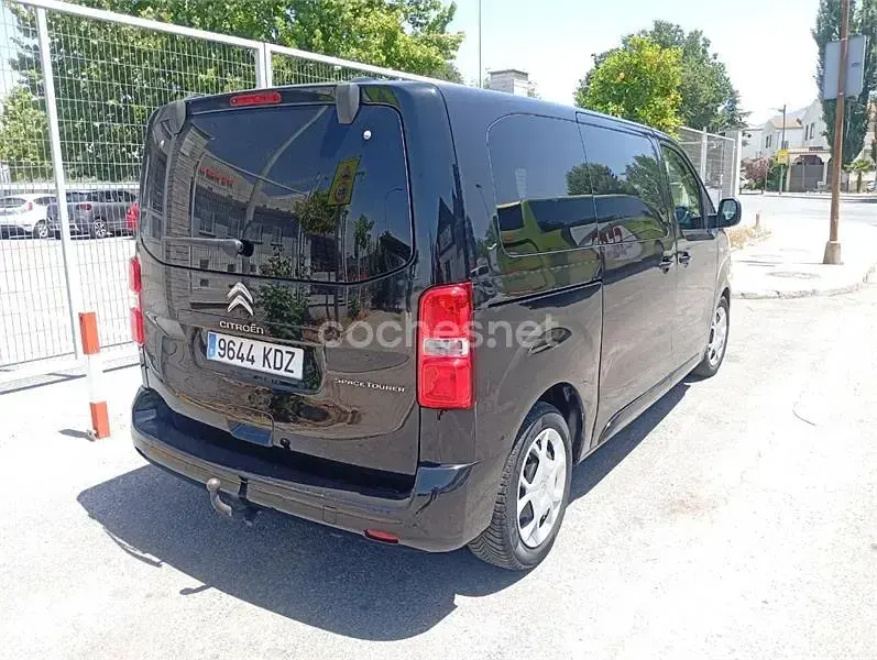 Usado Citroën Spacetourer Feel 115 CV (84 kW) 2017 Negro Monovolumen