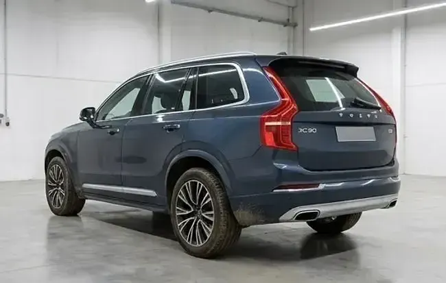 Usado Volvo XC90 Ultimate 455 CV (334 kW) 2023 Azul SUV