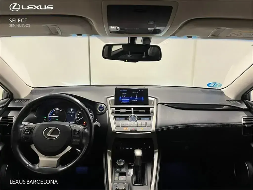 Usado Lexus NX300h Business Edition 197 CV (144 kW) 2017 Otro SUV