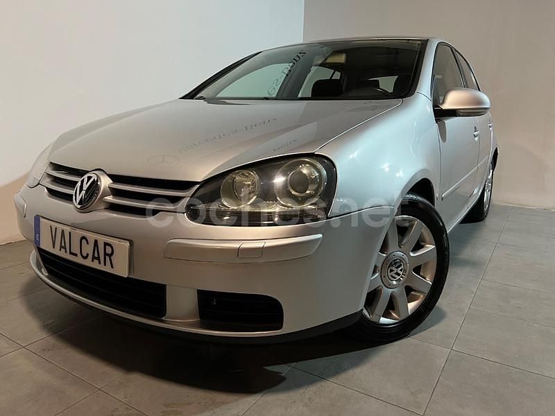 Gris / plata Usado 2004 VW Golf IV Sportline Berlina | 5990 € (Precio justo) - Imagen 1/4