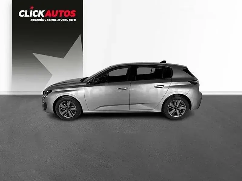 Usado Peugeot 308 Active 130 CV (95 kW) 2023 Gris / plata Berlina