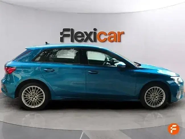 Usado Audi A3 Sportback 150 CV (110 kW) 2022 Azul Utilitario