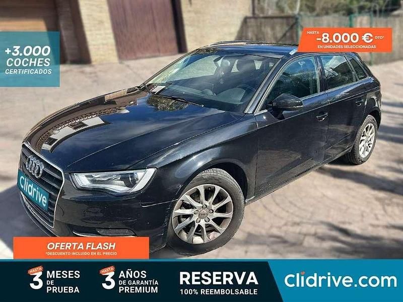 Usado Audi A3 Attraction 105 CV (77 kW) 2014 Negro Utilitario