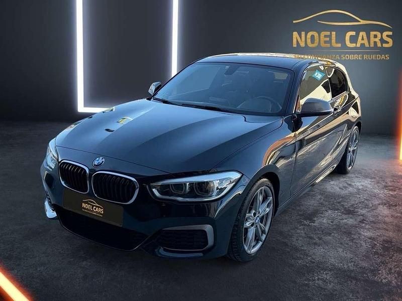 Negro Usado 2016 BMW M135 Comfort Edition Utilitario | 18.847 € - Imagen 1/4