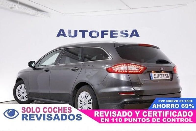 Usado Ford Mondeo Titanium 160 CV (117 kW) 2016 Negro Familiar