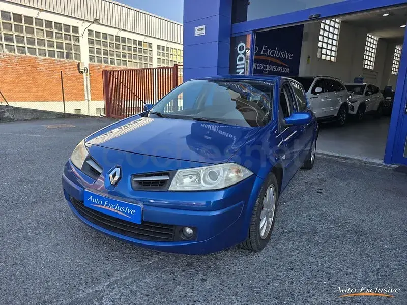 Usado Renault Mégane III Authentique 85 CV (62 kW) 2008 Azul Berlina