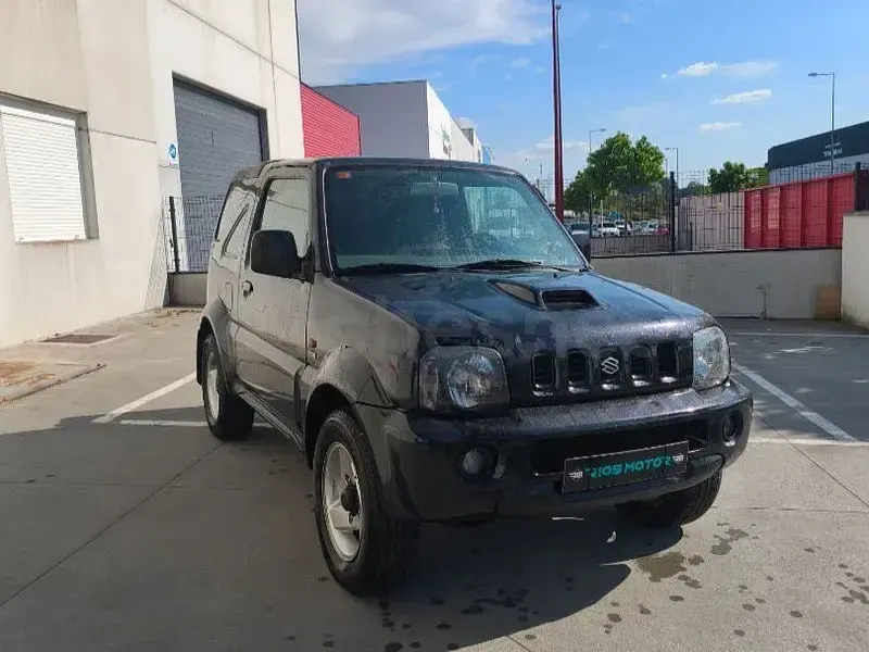 Usado Suzuki Jimny 65 CV (47 kW) 2005 Negro SUV